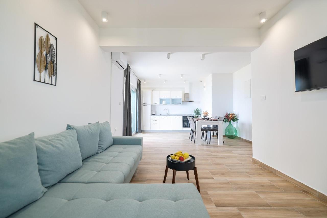 Beachfront Apartments Tic With Seaview Miletici Zewnętrze zdjęcie
