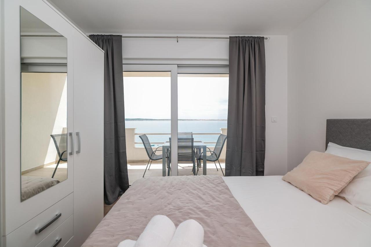 Beachfront Apartments Tic With Seaview Miletici Zewnętrze zdjęcie