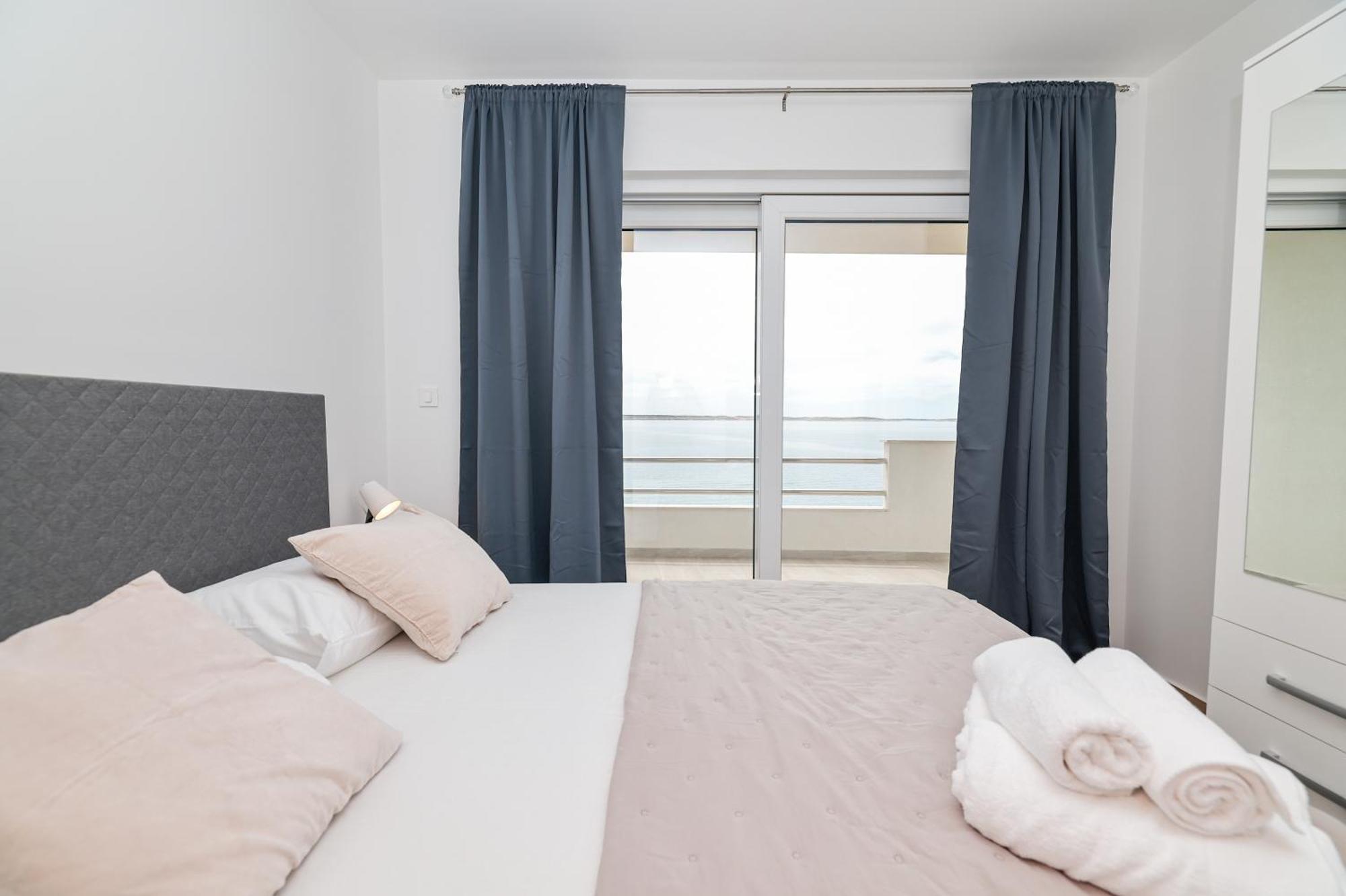 Beachfront Apartments Tic With Seaview Miletici Zewnętrze zdjęcie
