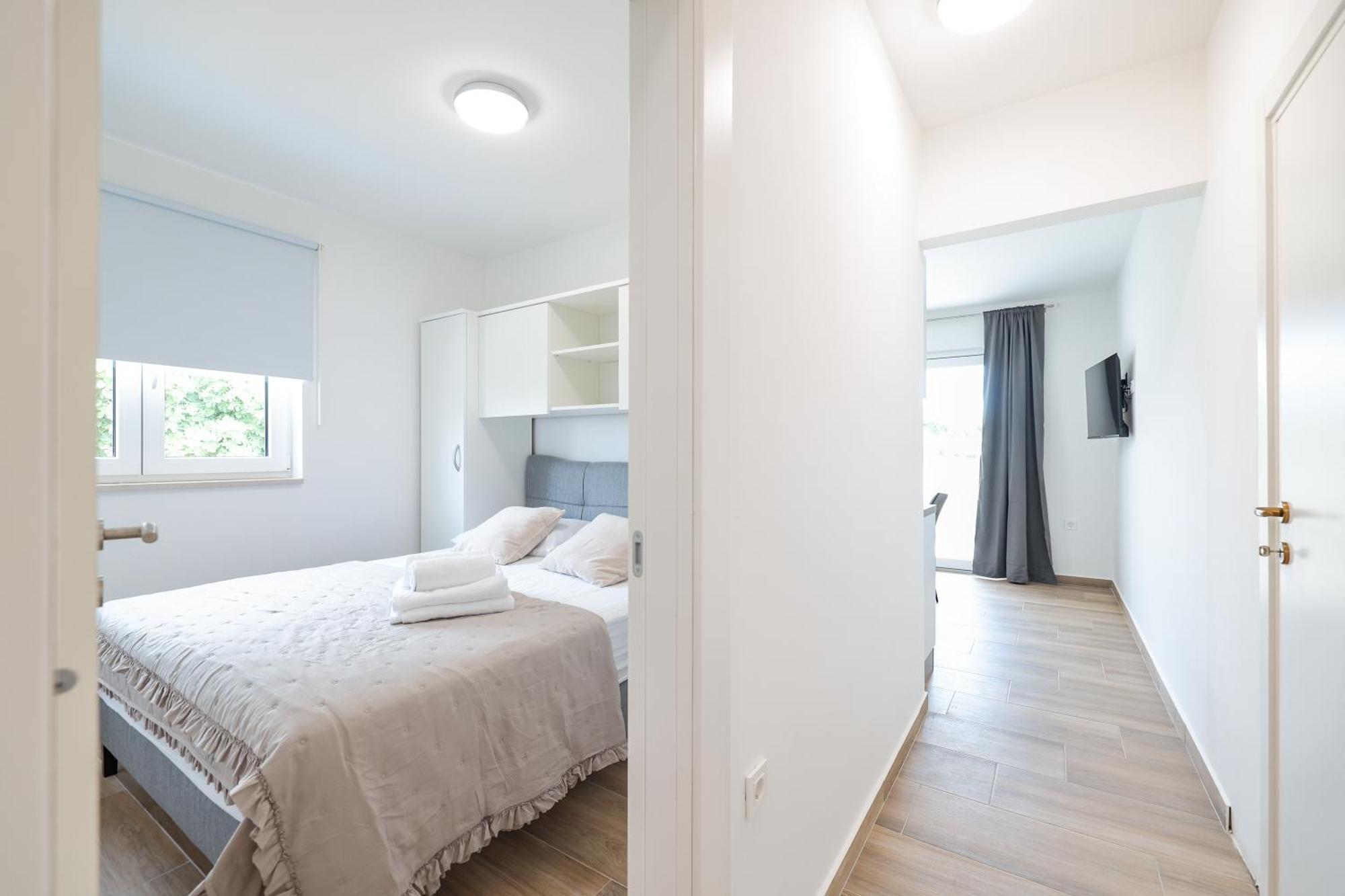 Beachfront Apartments Tic With Seaview Miletici Zewnętrze zdjęcie